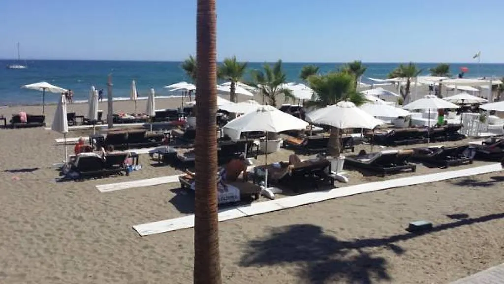 אסטפונה Mar Azul Aparthotel דירה