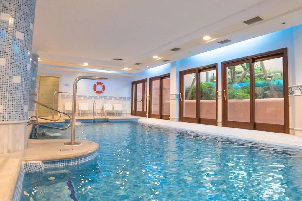 אסטפונה Mar Azul Aparthotel דירה